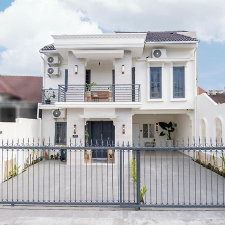 Siji Plemburan Vacation Home Kejayan Εξωτερικό φωτογραφία